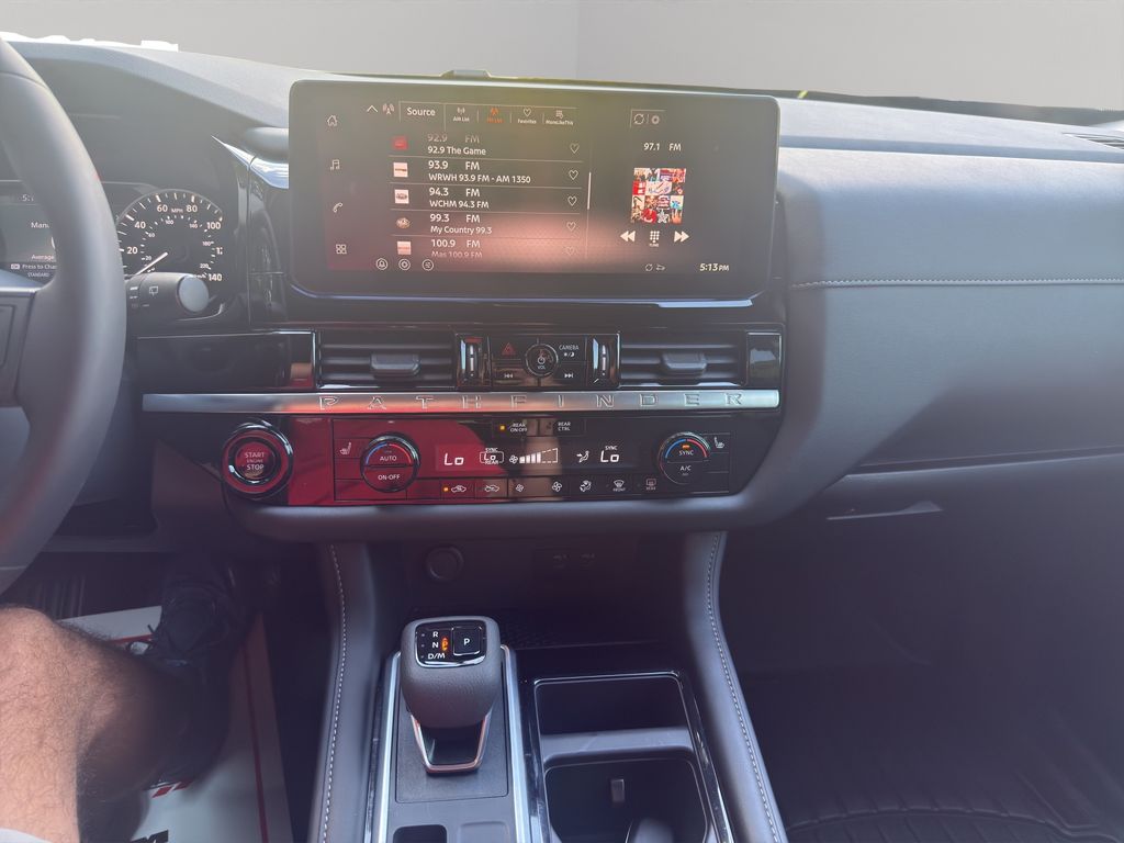 Used 2026 Nissan Pathfinder SUV