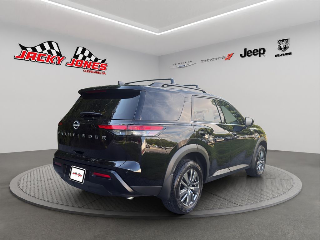 Used 2026 Nissan Pathfinder SUV