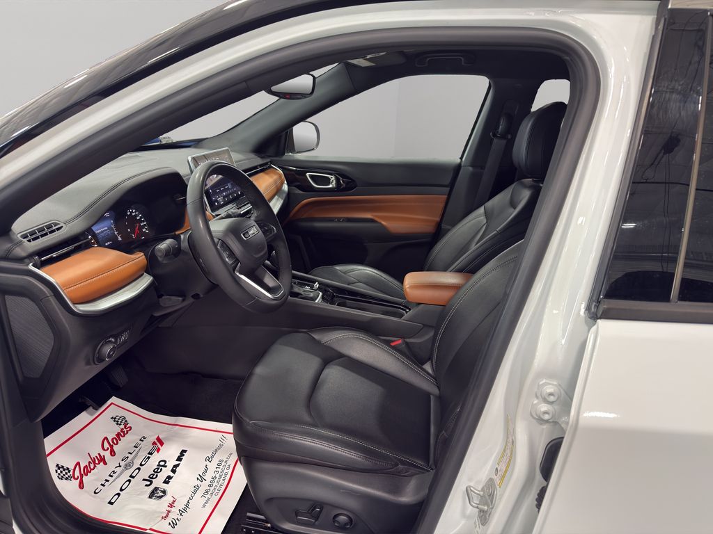 Used 2025 Jeep Compass SUV