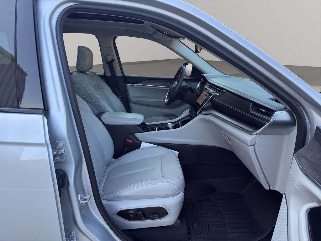 Used 2022 Jeep Grand Cherokee SUV