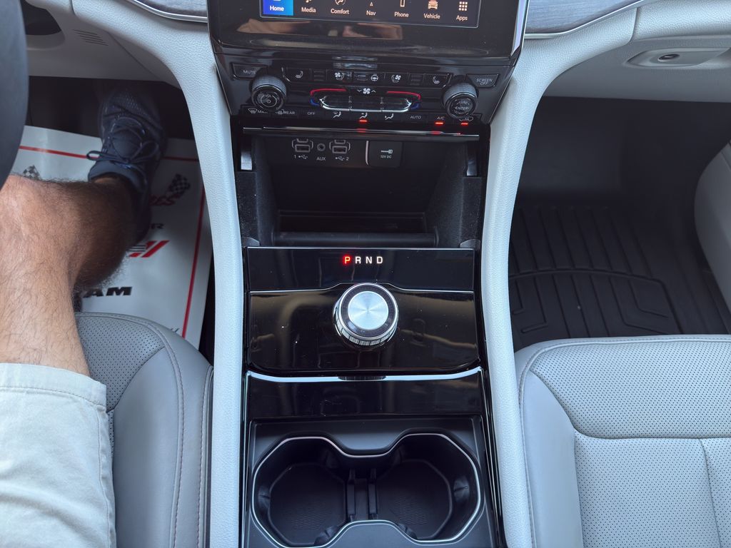 Used 2022 Jeep Grand Cherokee SUV