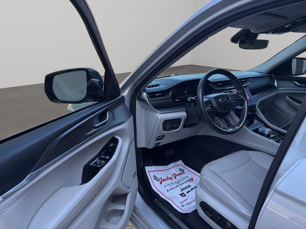 Used 2022 Jeep Grand Cherokee SUV