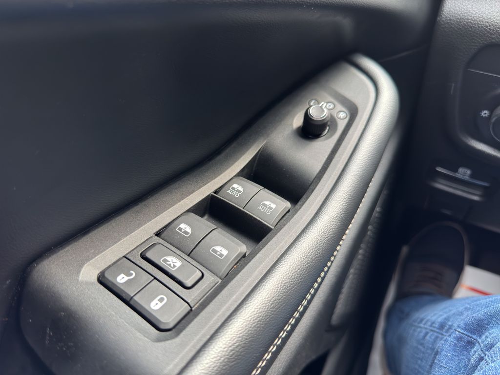 Used 2023 Jeep Grand Cherokee L SUV