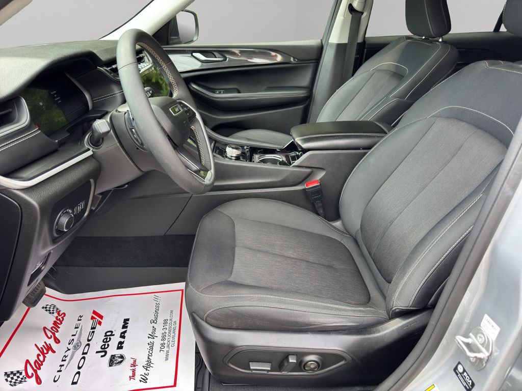 Used 2023 Jeep Grand Cherokee L SUV