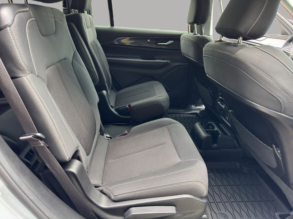 Used 2023 Jeep Grand Cherokee L SUV