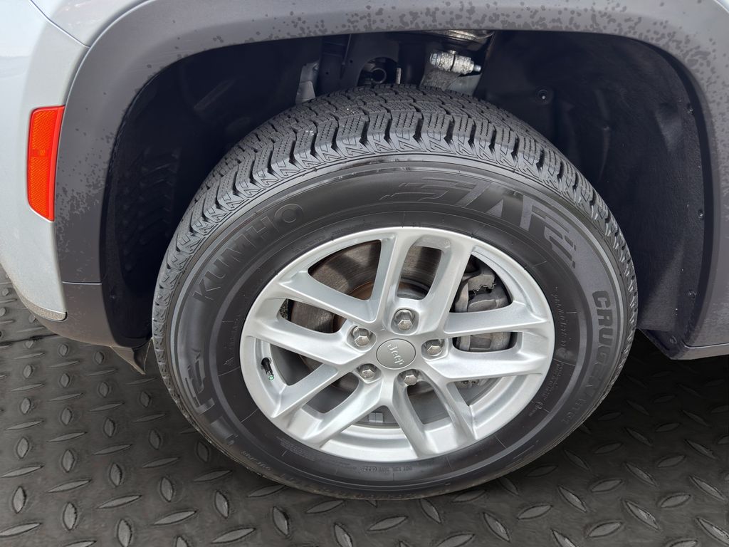 Used 2023 Jeep Grand Cherokee L SUV