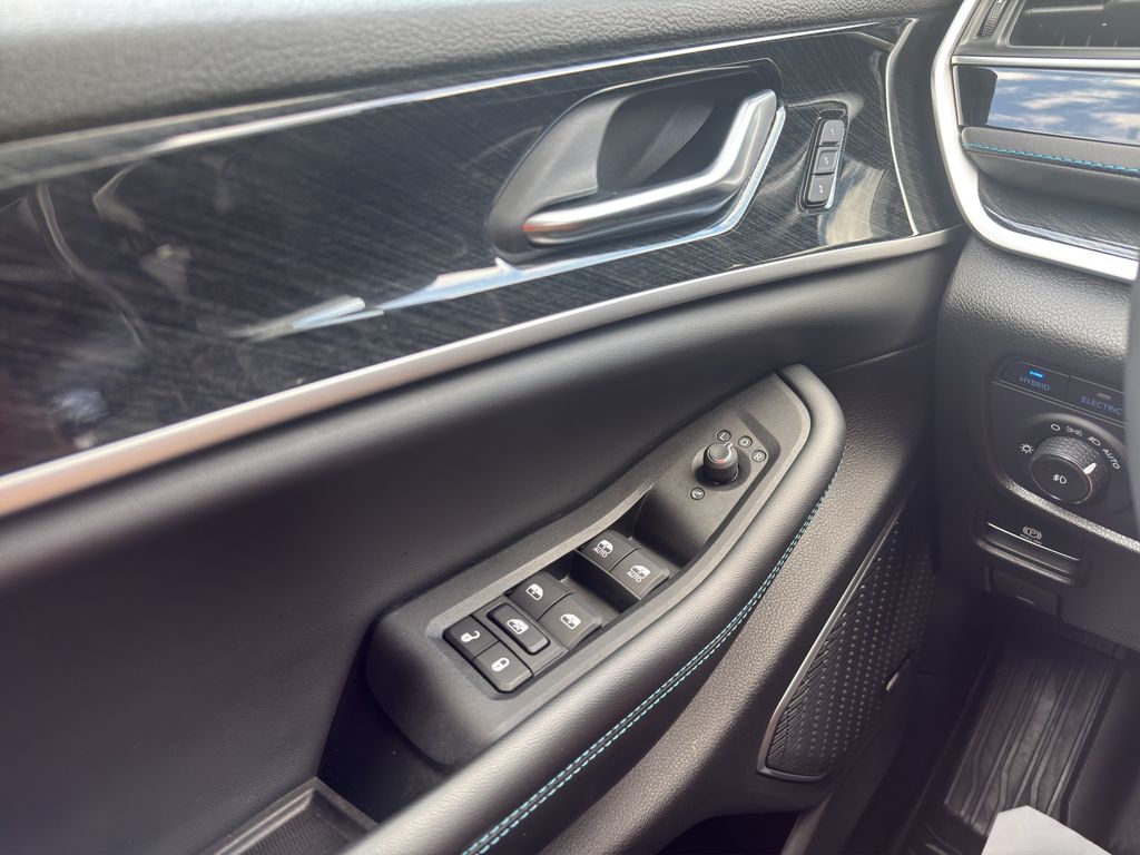 Used 2023 Jeep Grand Cherokee 4xe SUV