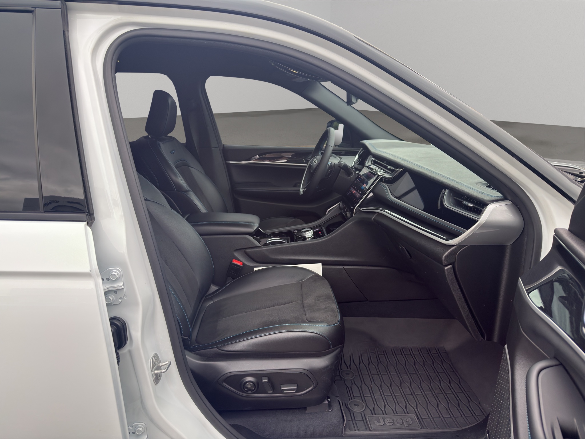 Used 2023 Jeep Grand Cherokee 4xe SUV