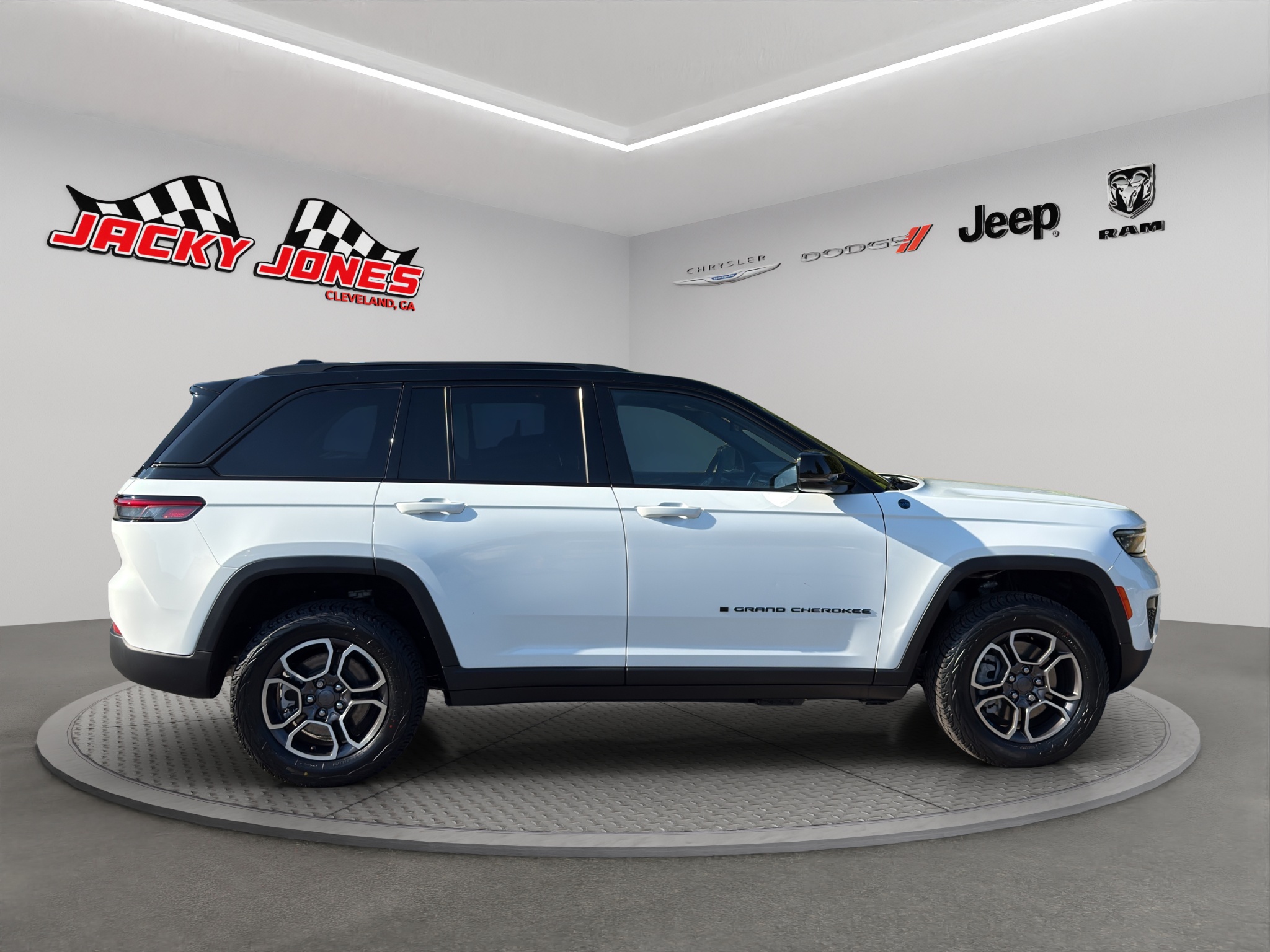 Used 2022 Jeep Grand Cherokee 4xe SUV