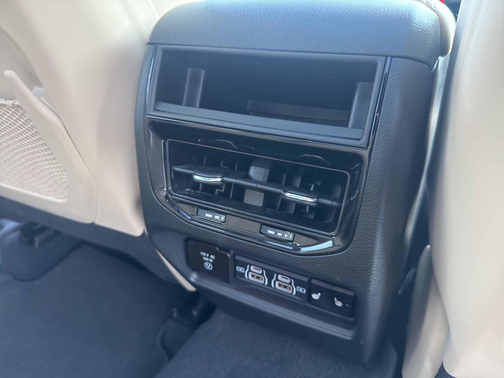Used 2024 Jeep Grand Cherokee SUV