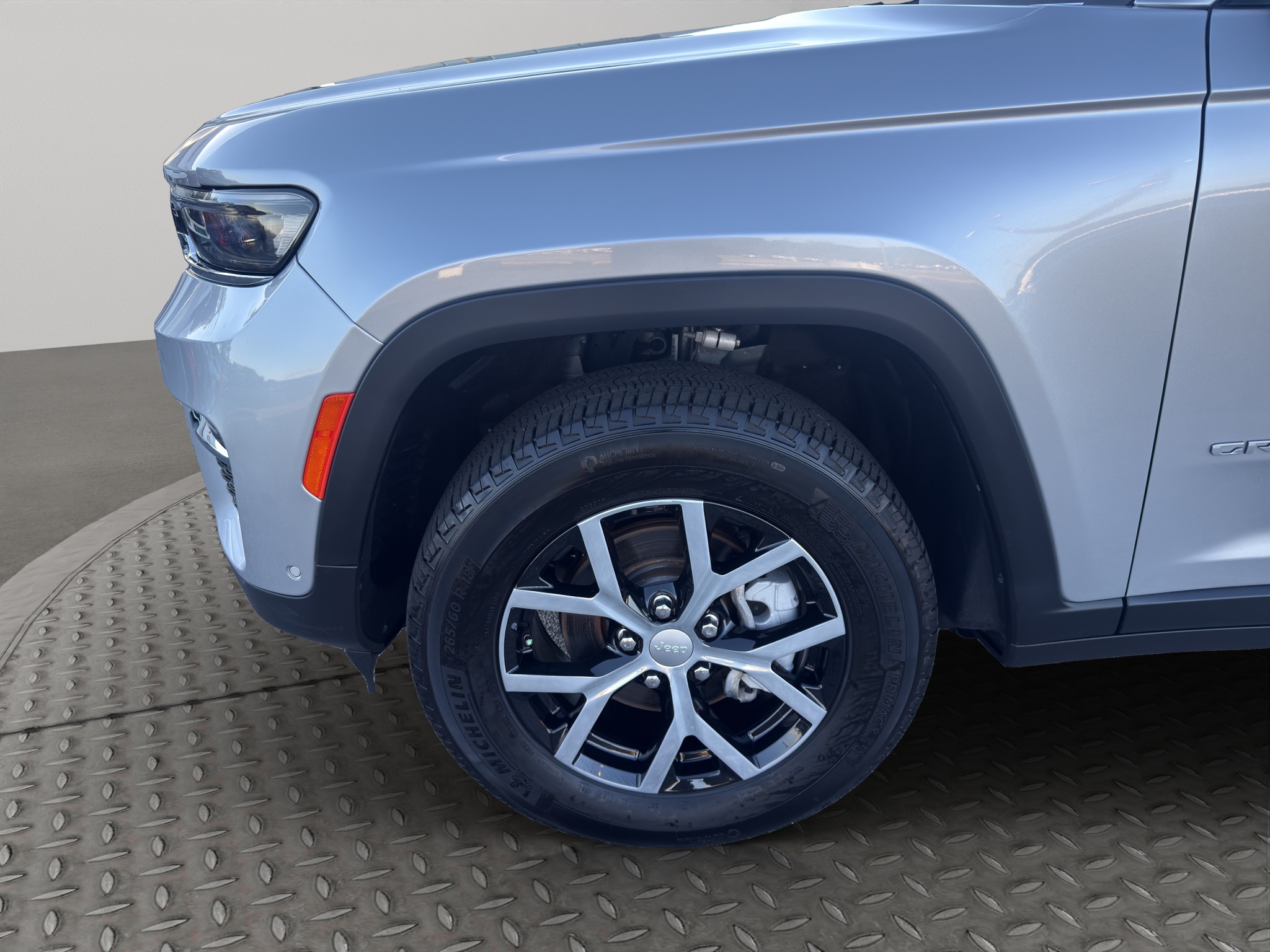 Used 2024 Jeep Grand Cherokee SUV