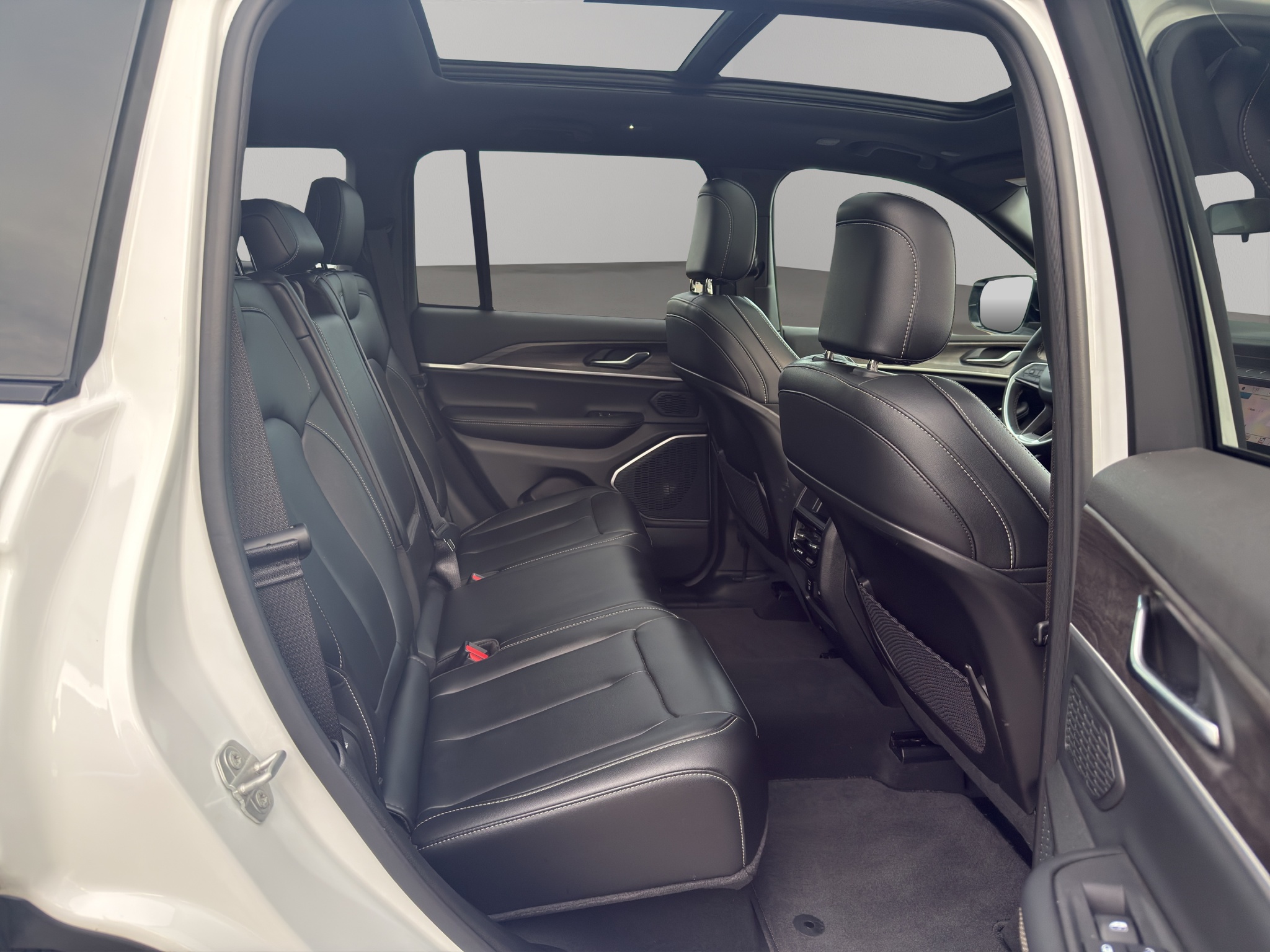 Used 2026 Jeep Grand Cherokee SUV