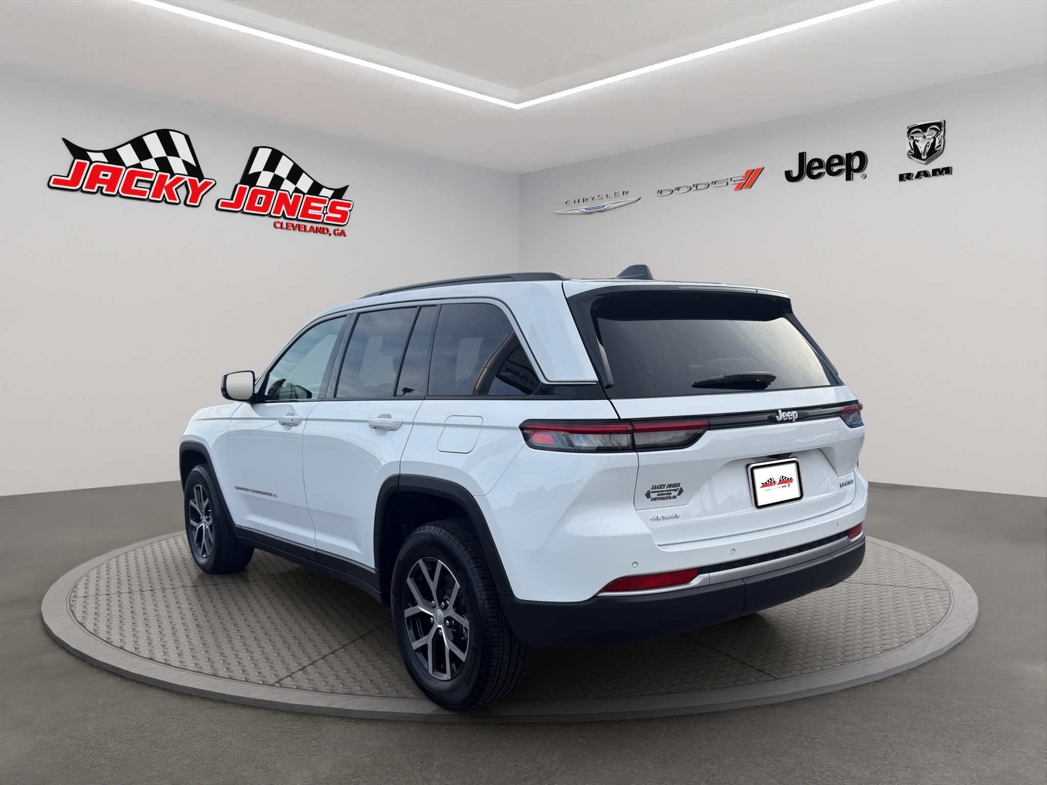 Used 2026 Jeep Grand Cherokee SUV