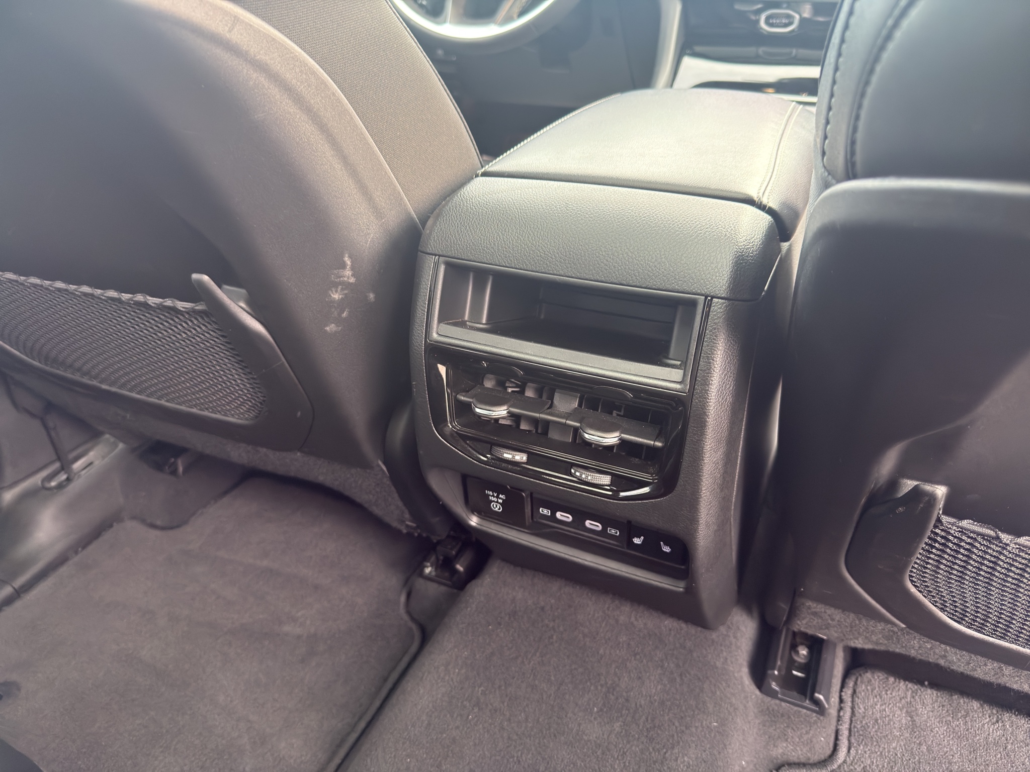 Used 2026 Jeep Grand Cherokee SUV