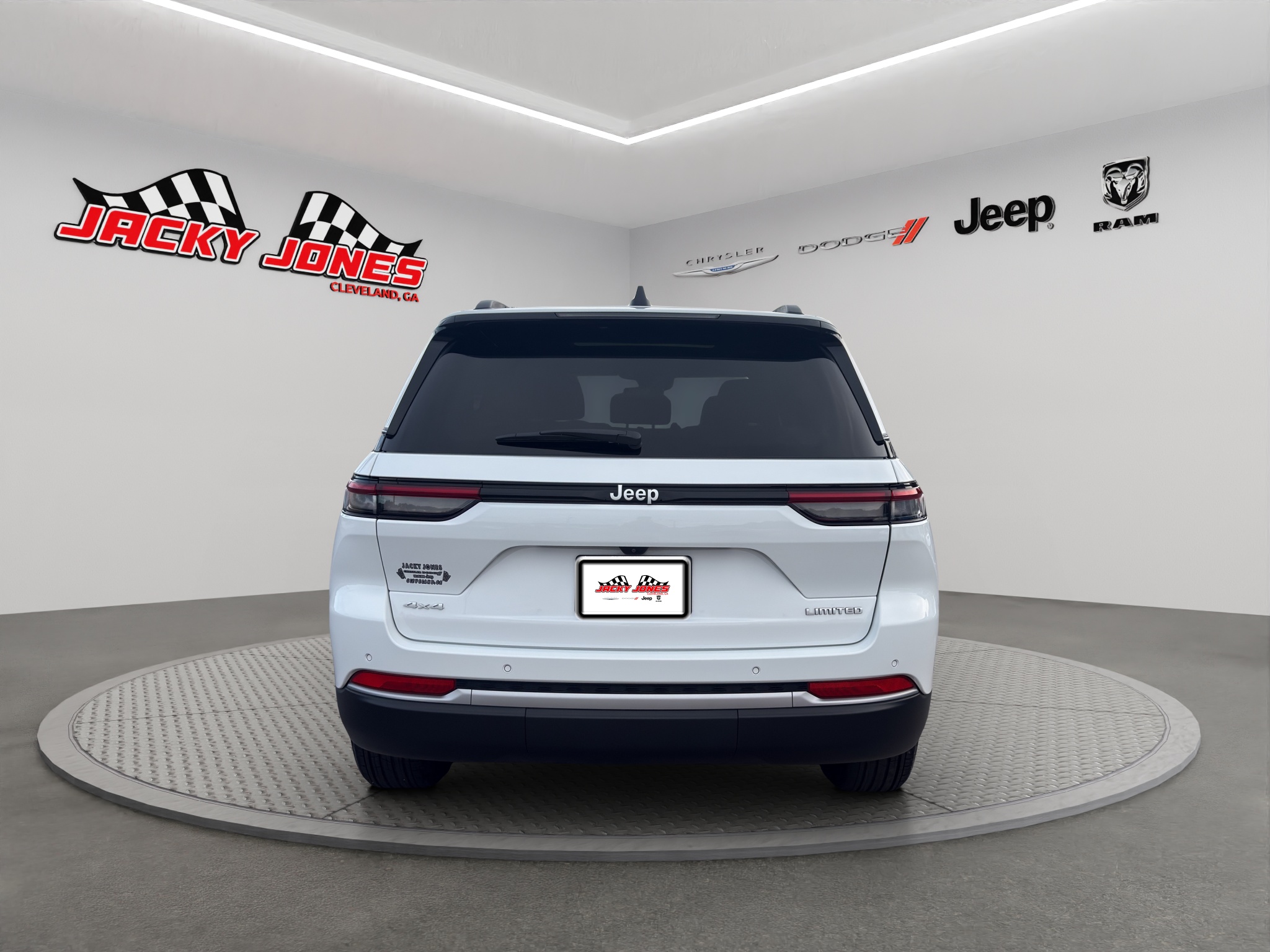 Used 2026 Jeep Grand Cherokee SUV