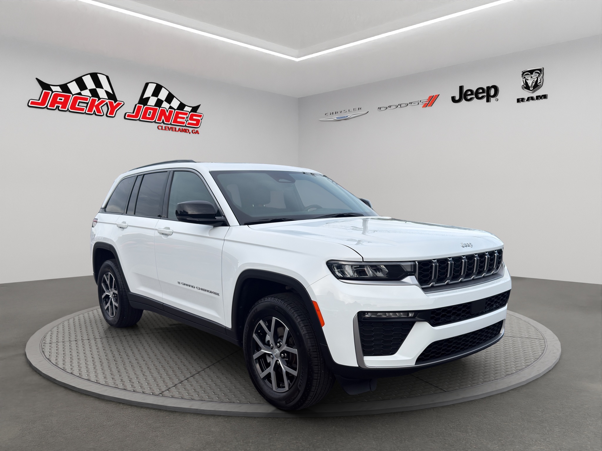Used 2026 Jeep Grand Cherokee SUV