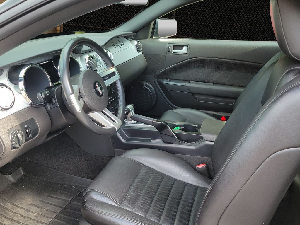 Used 2006 Ford Mustang Coupe
