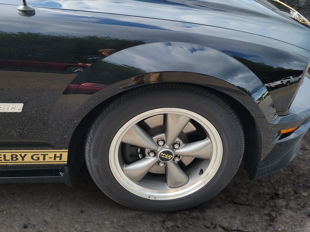 Used 2006 Ford Mustang Coupe