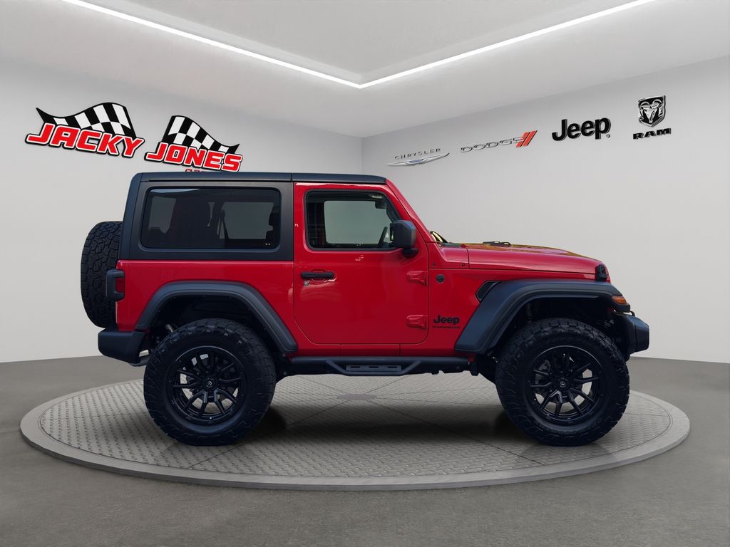 Used 2024 Jeep Wrangler SUV