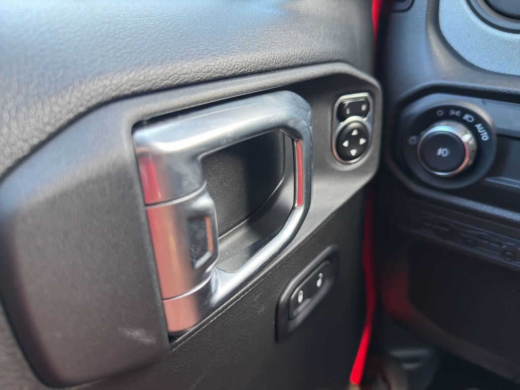 Used 2024 Jeep Wrangler SUV