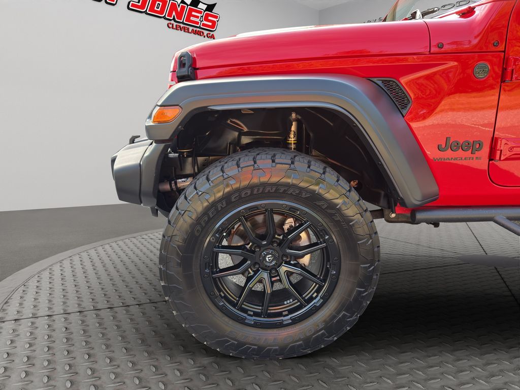 Used 2024 Jeep Wrangler SUV
