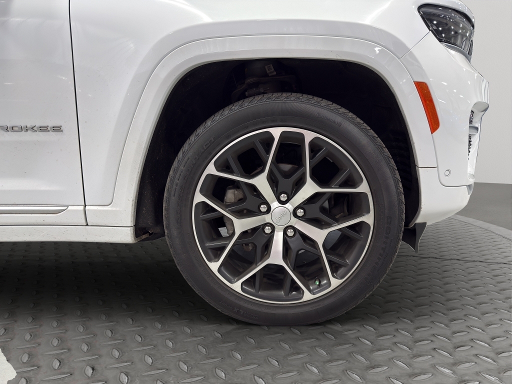 Used 2024 Jeep Grand Cherokee SUV