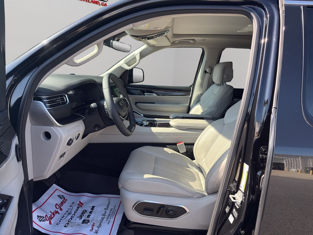 Used 2024 Jeep Wagoneer SUV