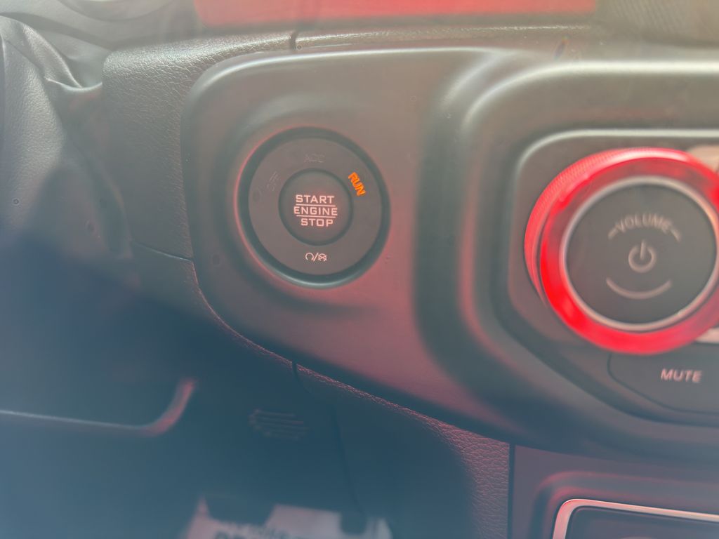 Used 2023 Jeep Gladiator Truck