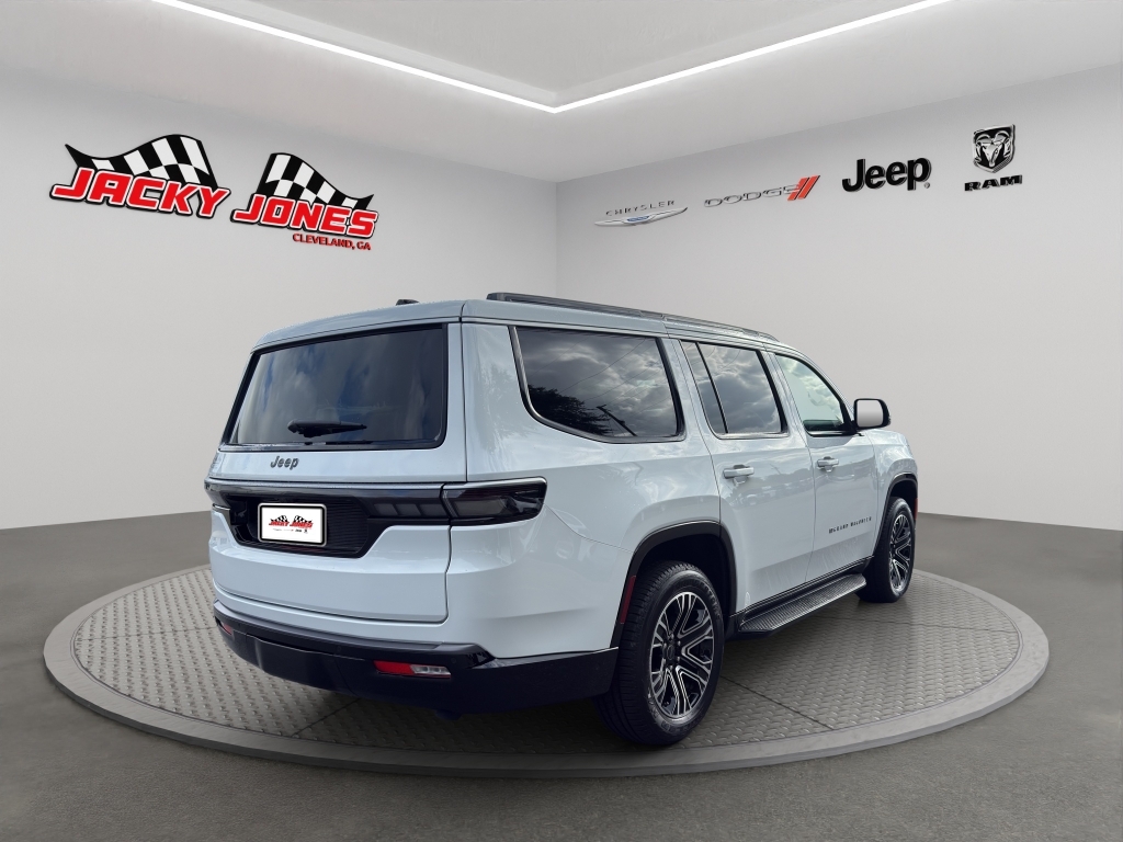 New 2026 Jeep Grand Wagoneer SUV