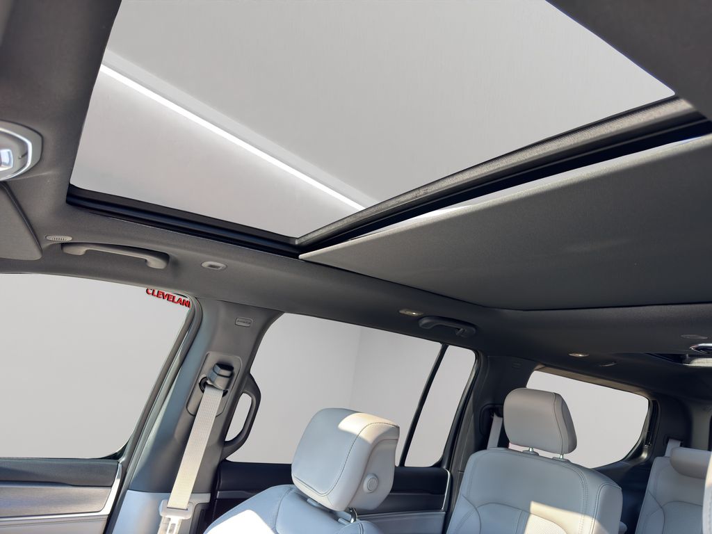 New 2026 Jeep Grand Wagoneer SUV