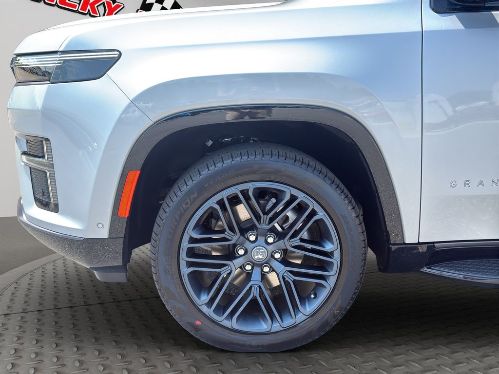 New 2026 Jeep Grand Wagoneer SUV