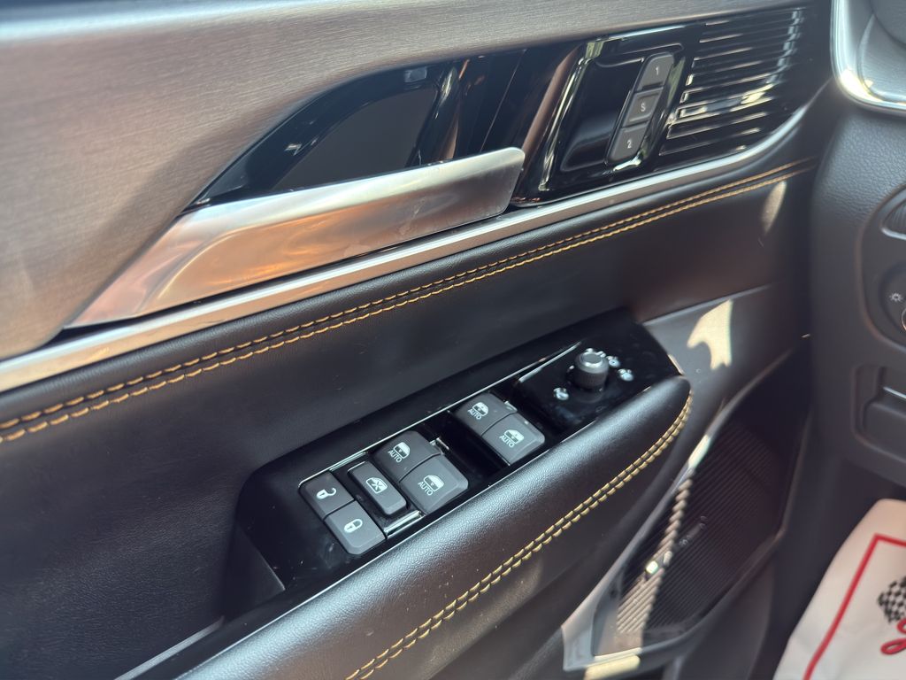 New 2026 Jeep Grand Wagoneer SUV