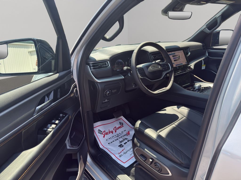 New 2026 Jeep Grand Wagoneer SUV