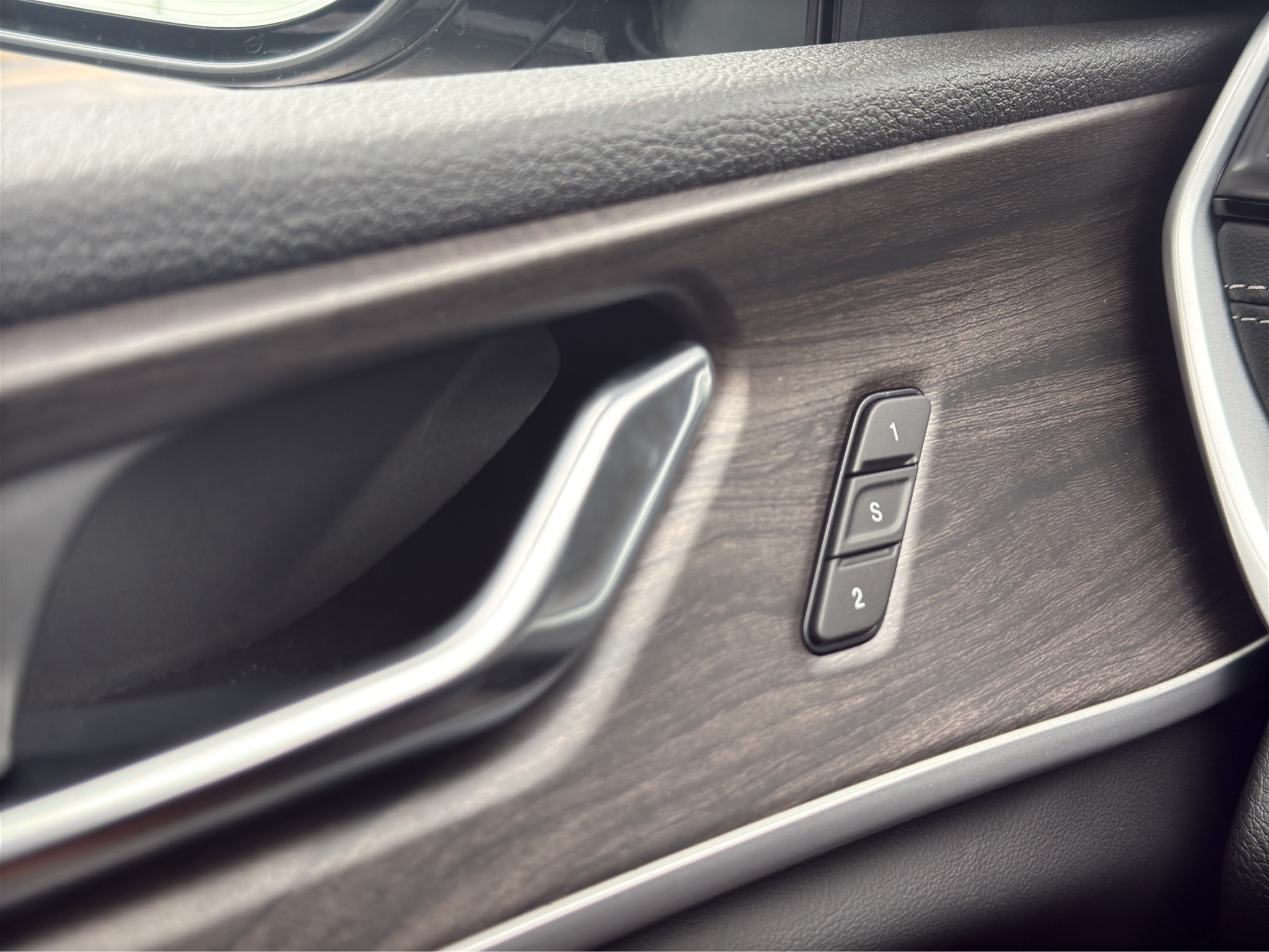 New 2027 Jeep Grand Cherokee SUV