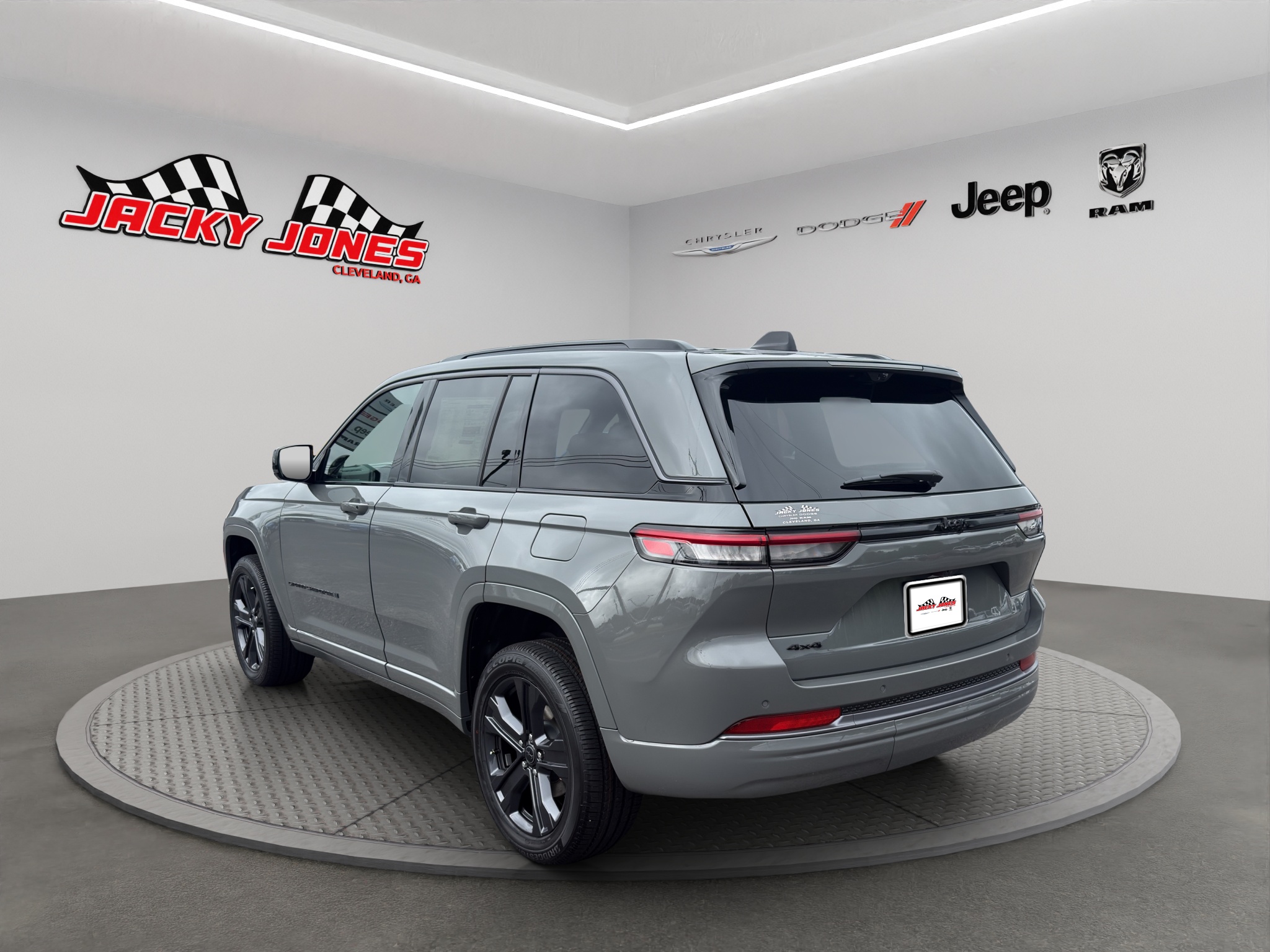 New 2027 Jeep Grand Cherokee SUV
