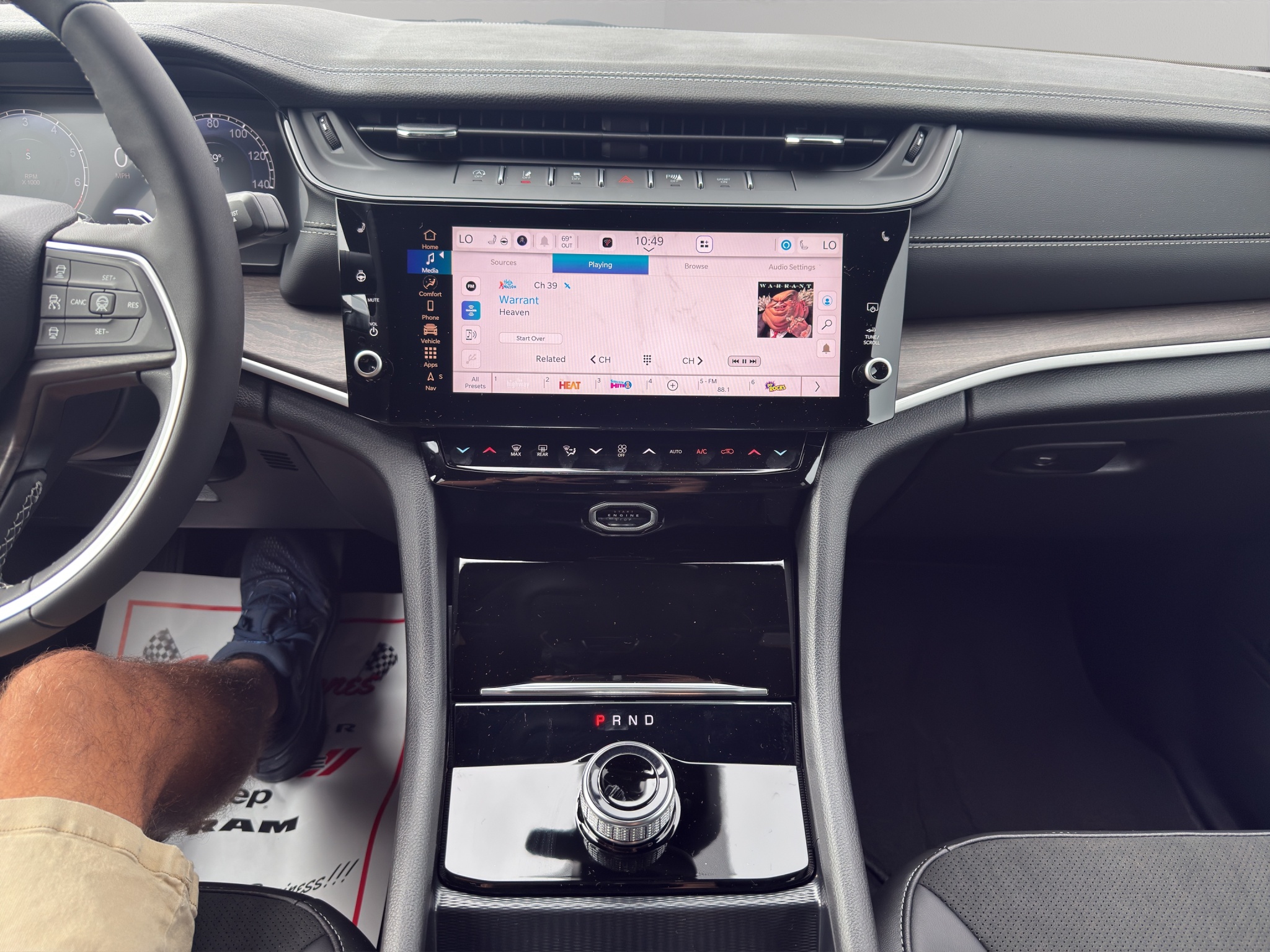 New 2027 Jeep Grand Cherokee SUV