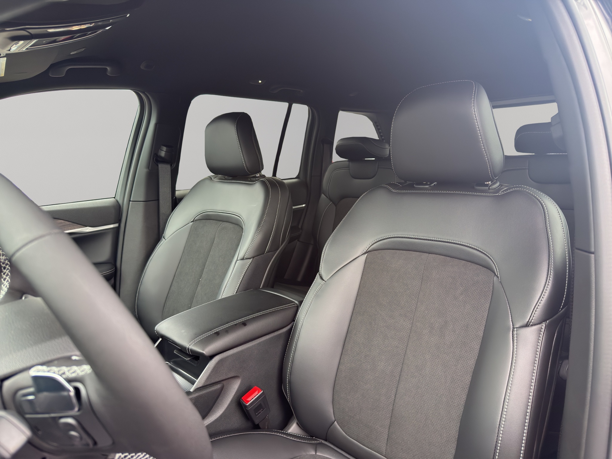 New 2027 Jeep Grand Cherokee SUV
