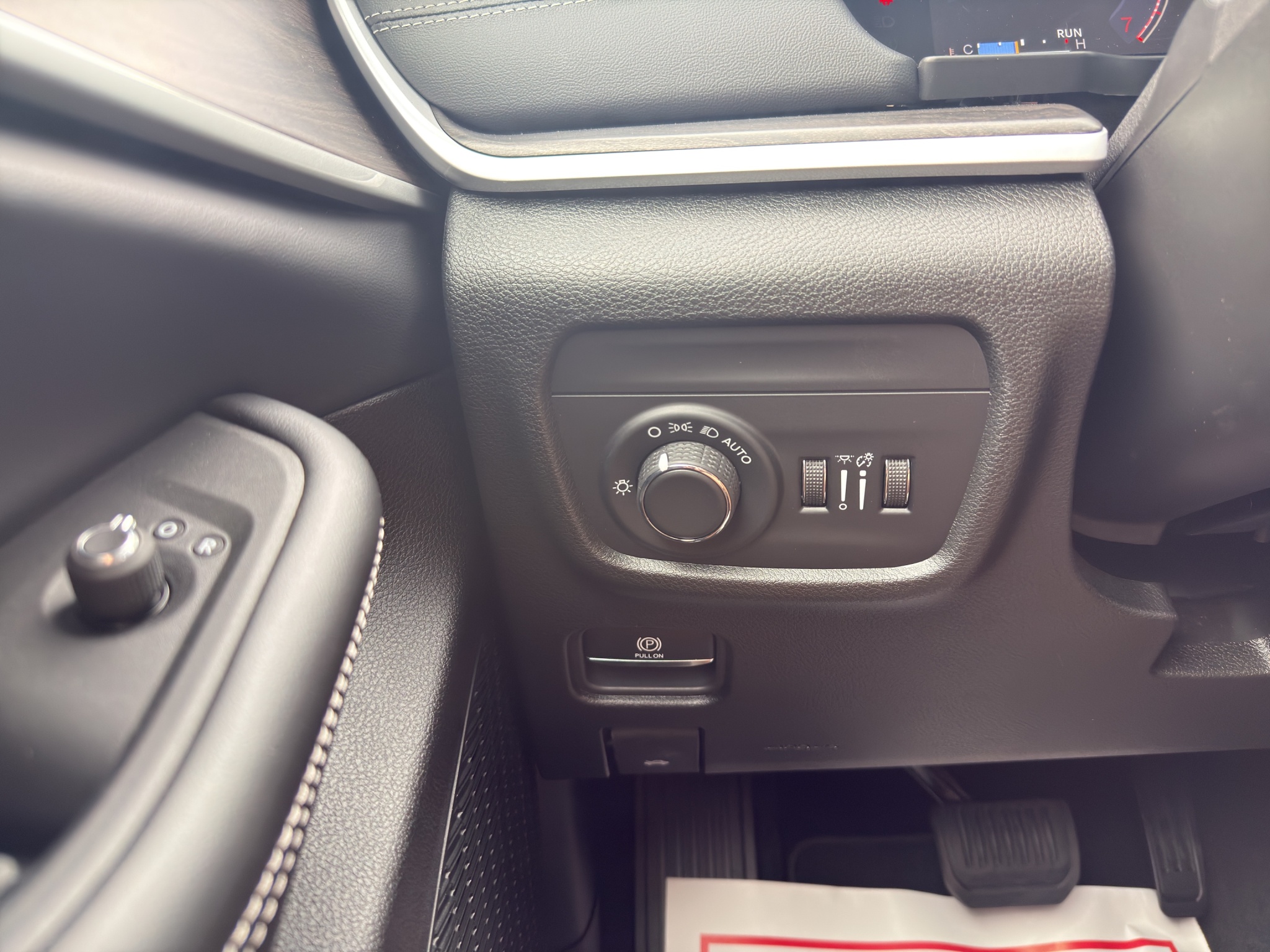 New 2027 Jeep Grand Cherokee SUV