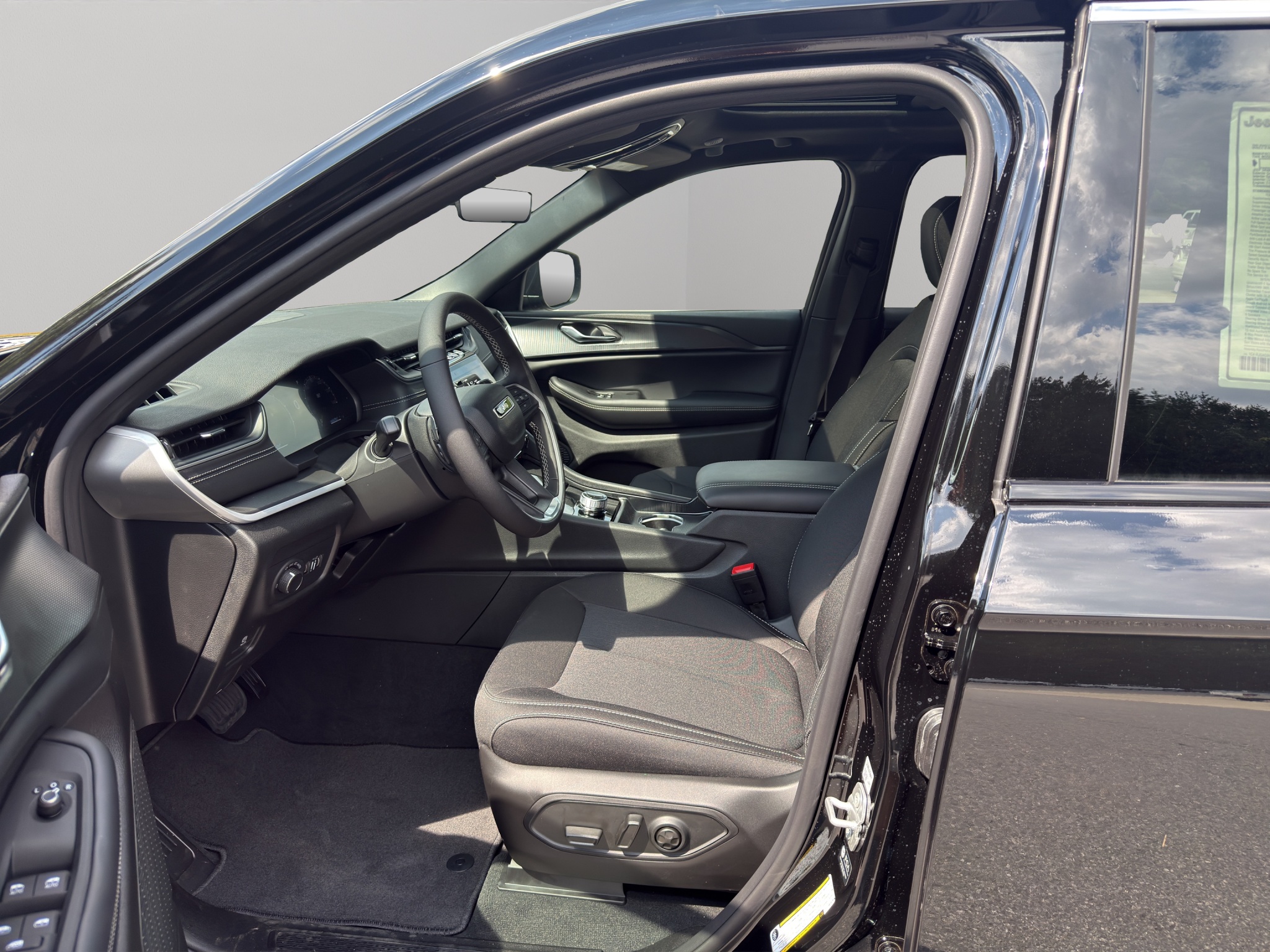New 2027 Jeep Grand Cherokee SUV