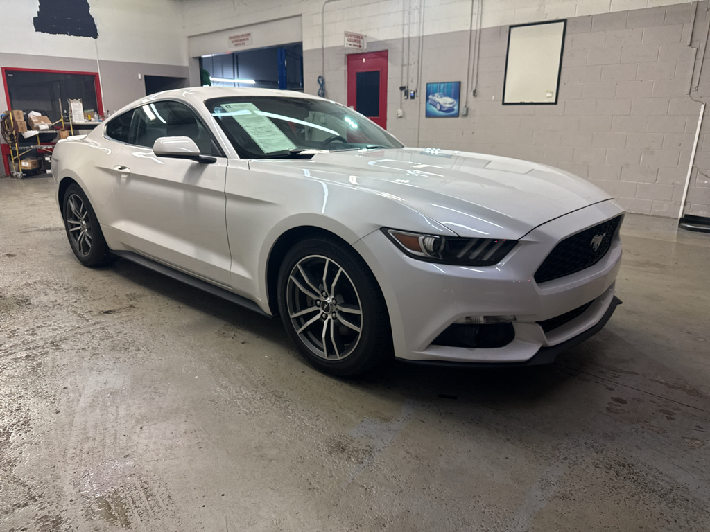 2017 Ford Mustang I4 Coupe