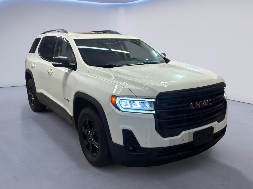 2022 GMC Acadia AT4