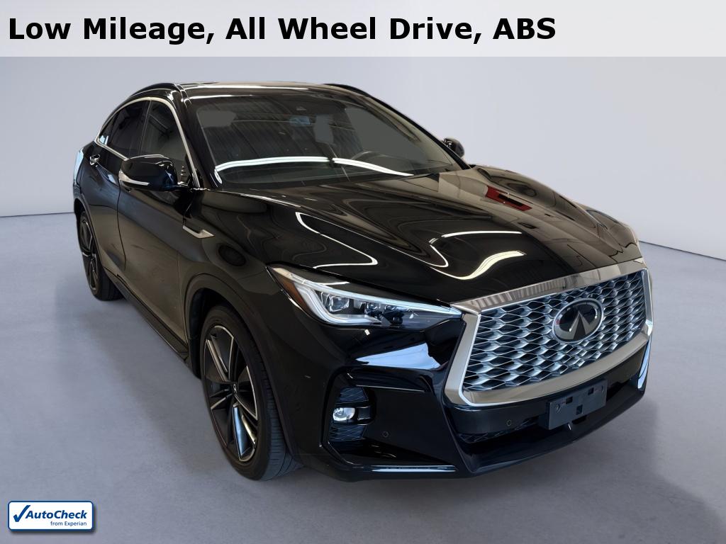2022 INFINITI QX55 Essential