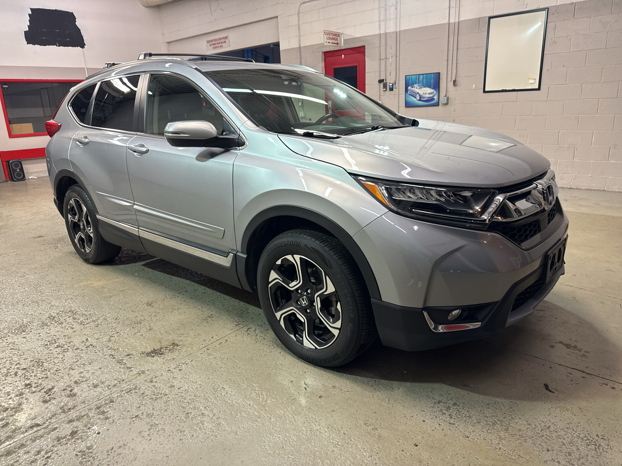2017 Honda CR-V Touring