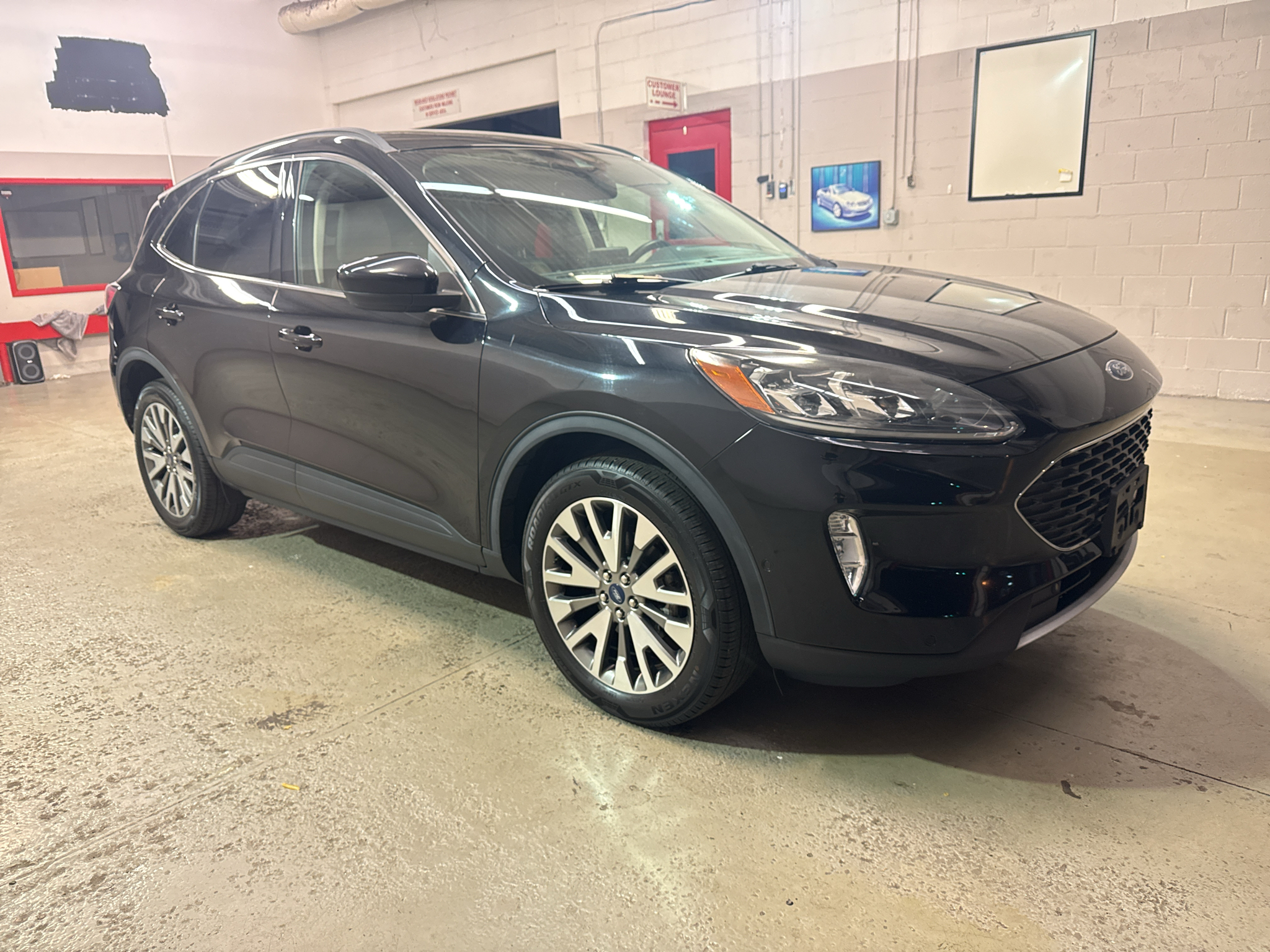 2021 Ford Escape Titanium