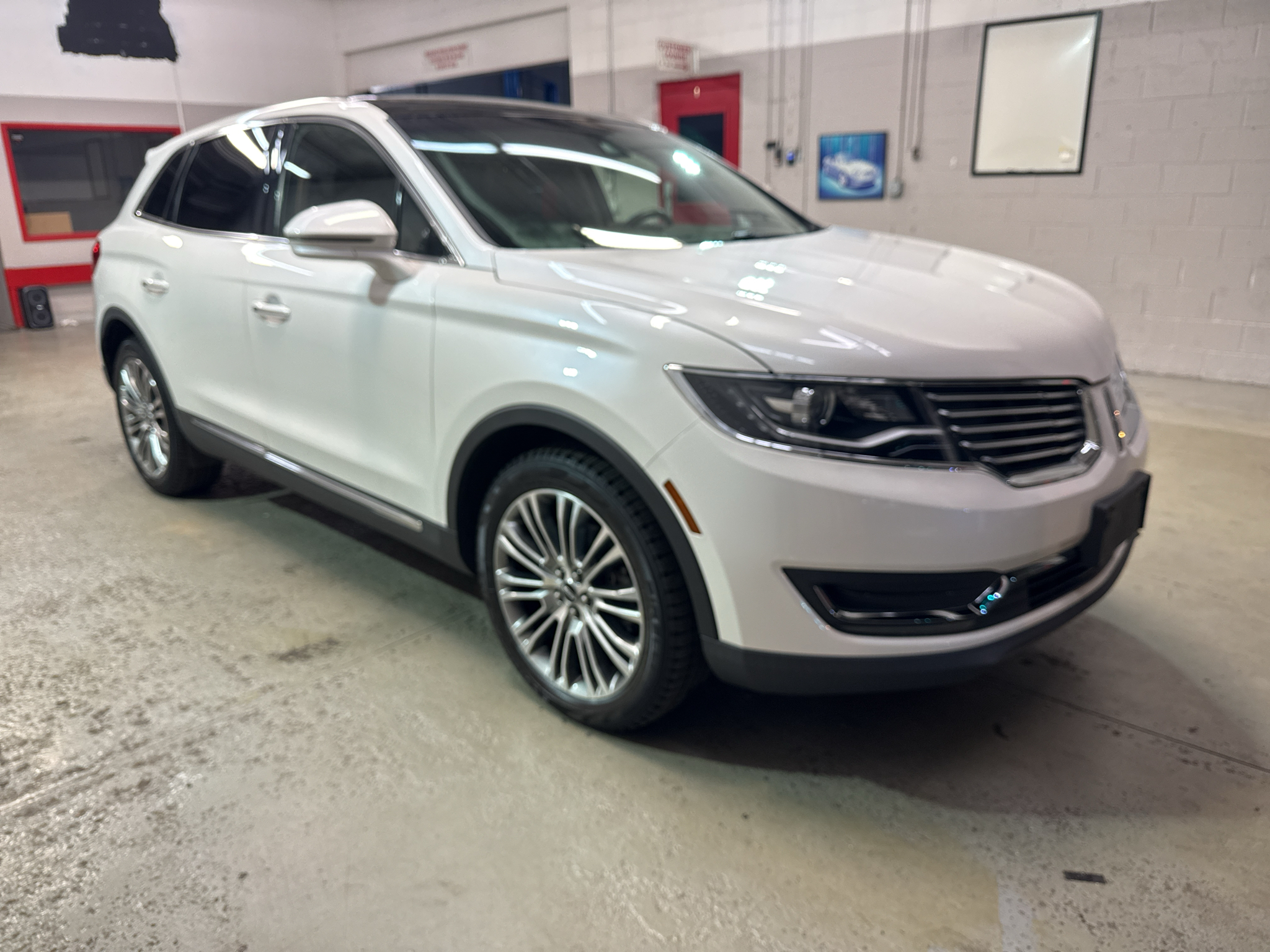 2017 Lincoln MKX Reserve