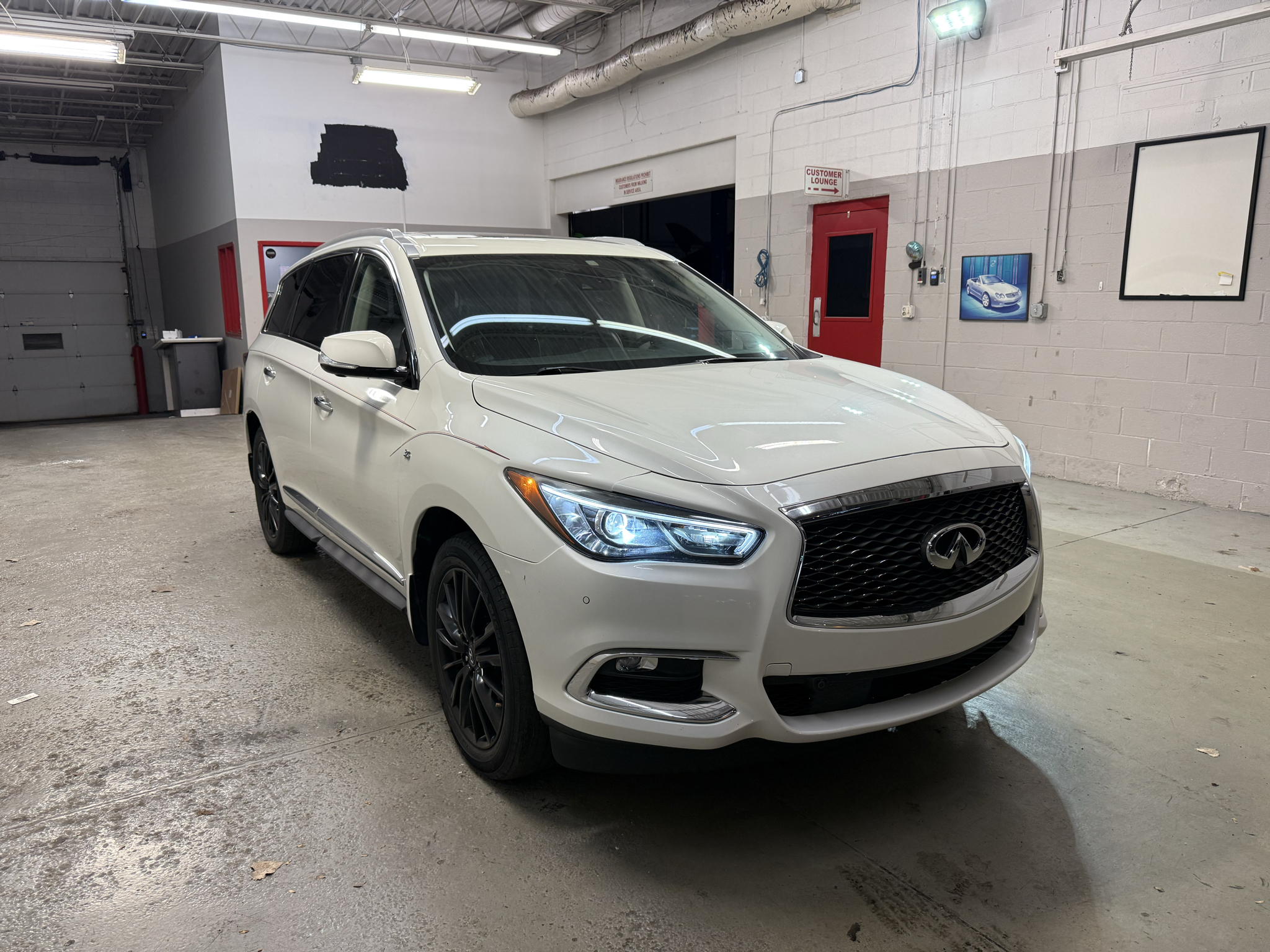 2020 INFINITI QX60 LUXE