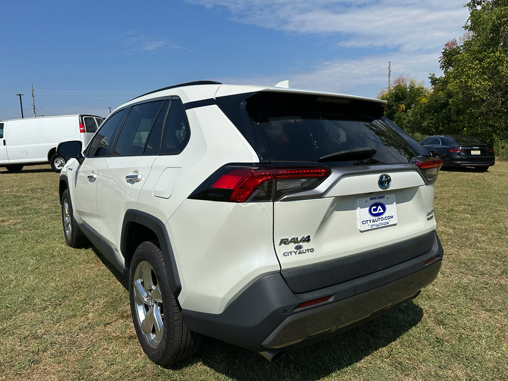 2020 Toyota RAV4 Hybrid Limited photo 3