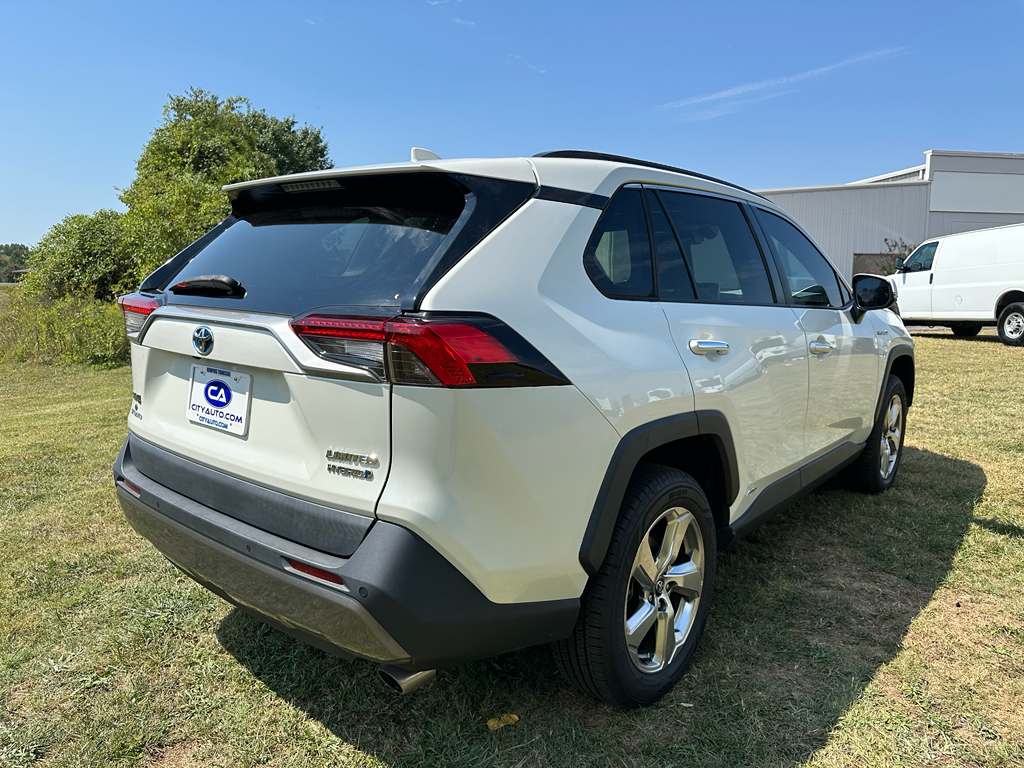 2020 Toyota RAV4 Hybrid Limited photo 2