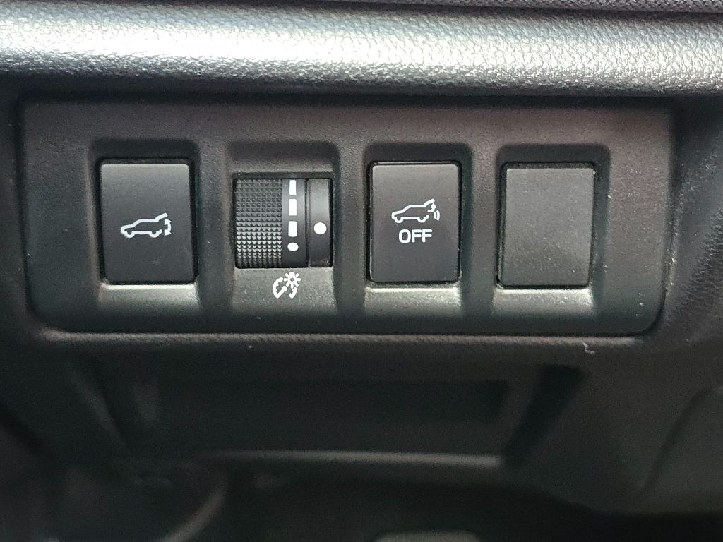 2023 Subaru Outback Premium photo 18