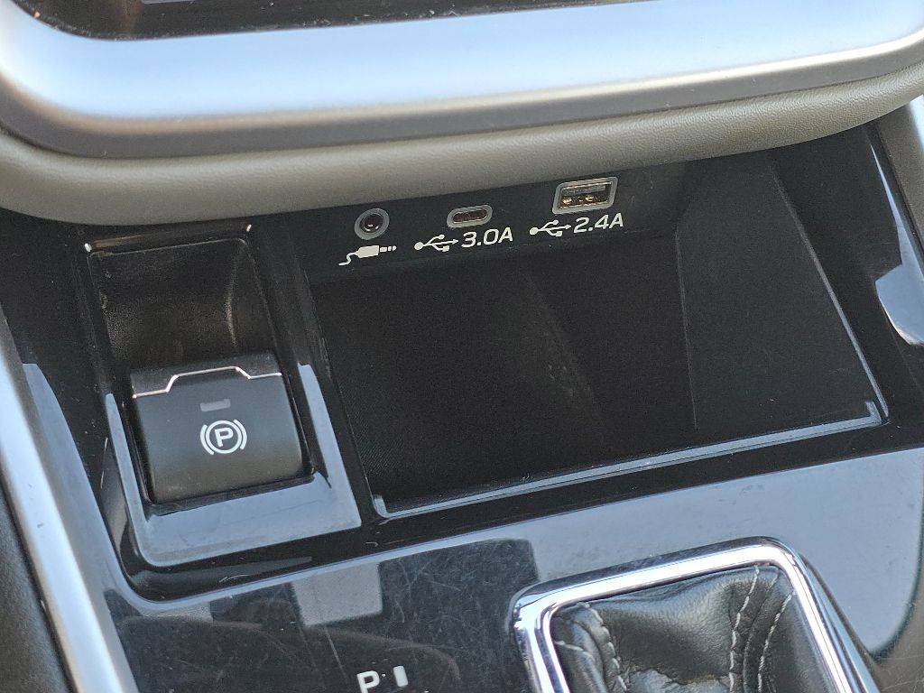 2023 Subaru Outback Premium photo 28